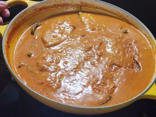 consistency of the curry